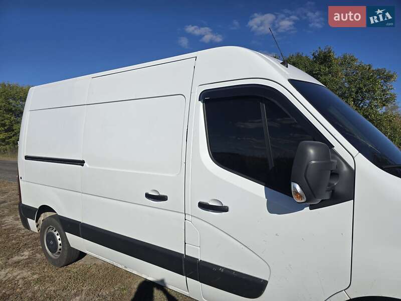 Вантажний фургон Renault Master 2020 в Радомишлі