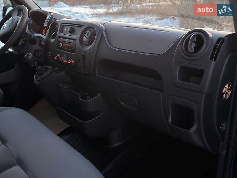 Мінівен Renault Master 2016 в Ковелі