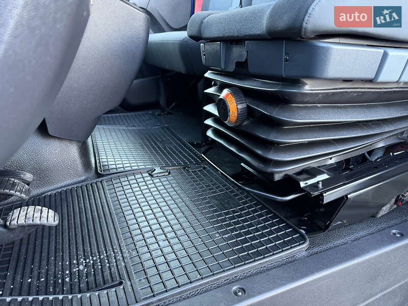 Грузовой фургон Renault Master 2022 в Дубно