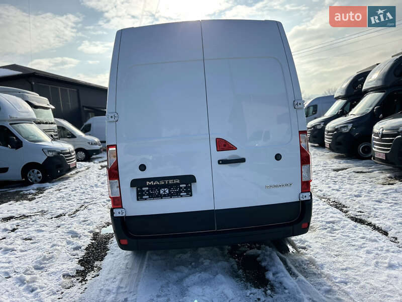 Вантажний фургон Renault Master 2021 в Хусті