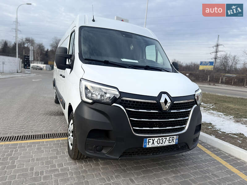 Вантажний фургон Renault Master 2020 в Дніпрі