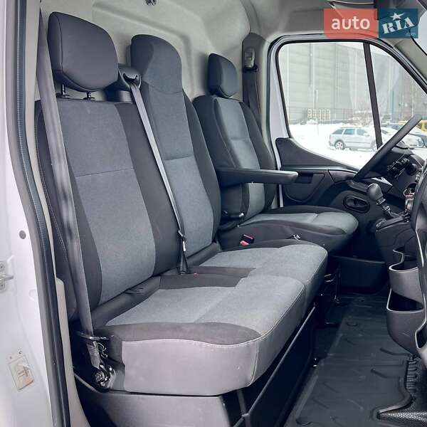 Вантажний фургон Renault Master 2019 в Києві