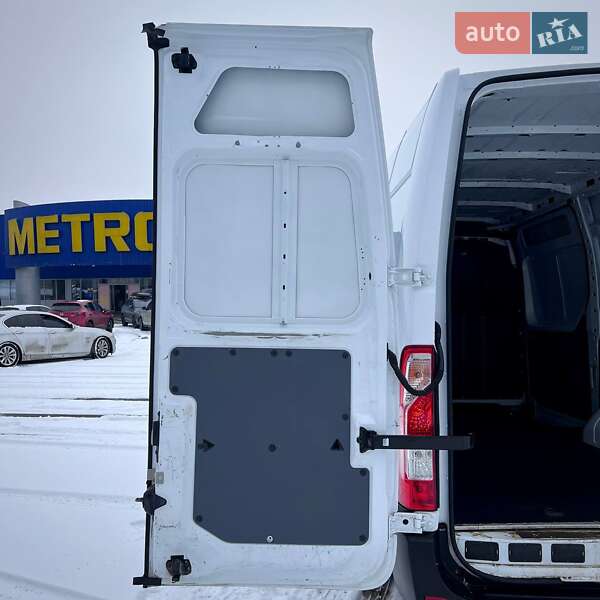 Вантажний фургон Renault Master 2019 в Києві