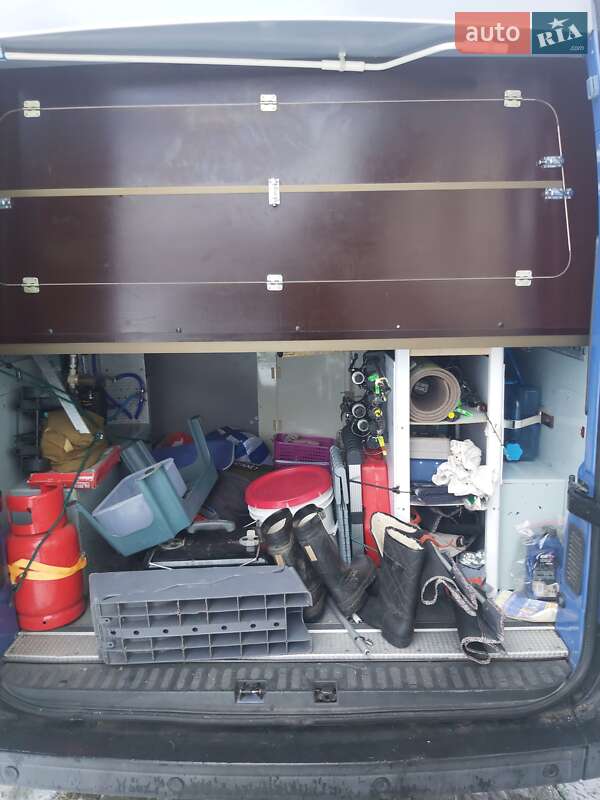 Дом на колесах Renault Master 2012 в Луцке