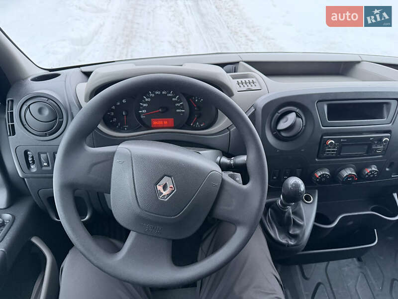 Тентований Renault Master 2016 в Дубні