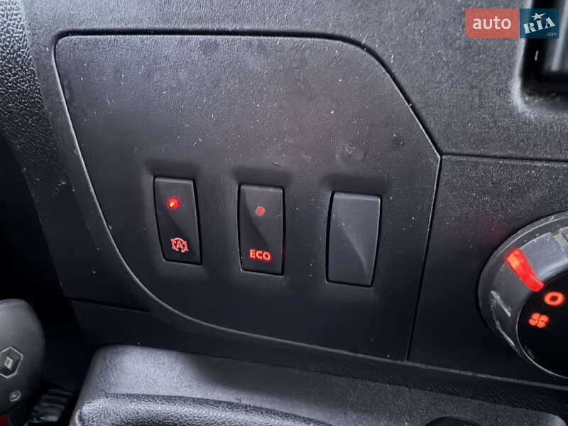 Тентований Renault Master 2016 в Дубні