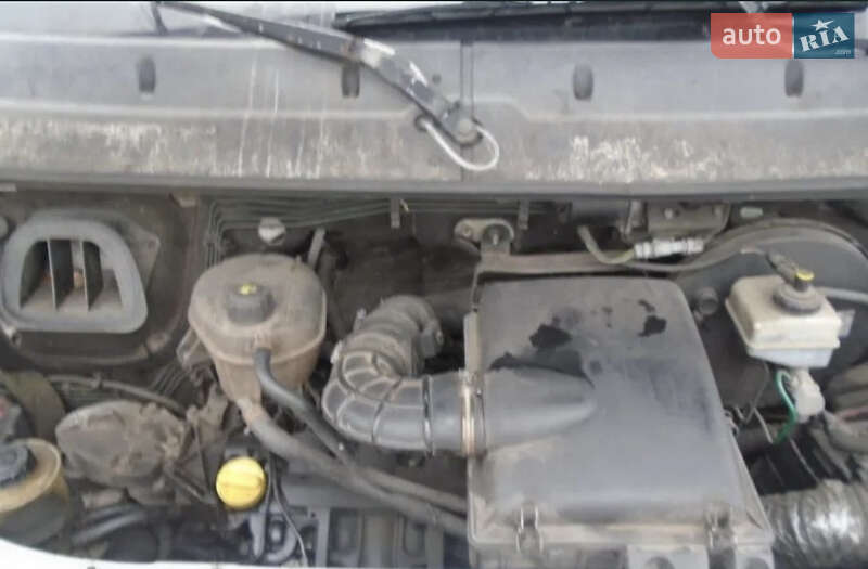 Вантажний фургон Renault Master 2000 в Хмельницькому