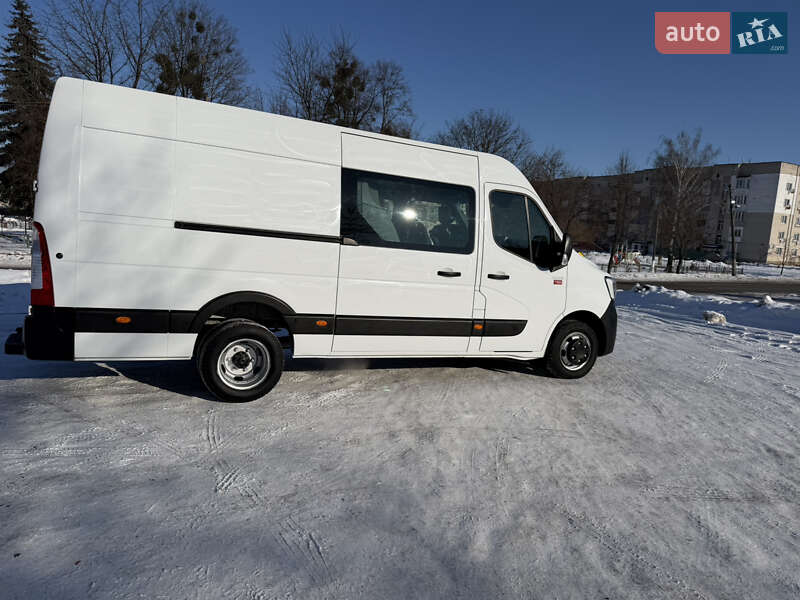 Грузопассажирский фургон Renault Master 2020 в Дубно