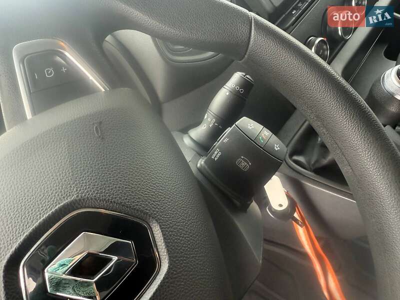 Грузовой фургон Renault Master 2021 в Днепре