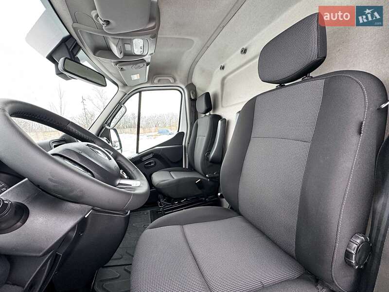 Микроавтобус грузовой (до 3,5т) Renault Master 2020 в Киеве