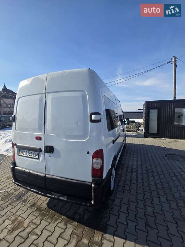 Мінівен Renault Master 2006 в Кіцмані