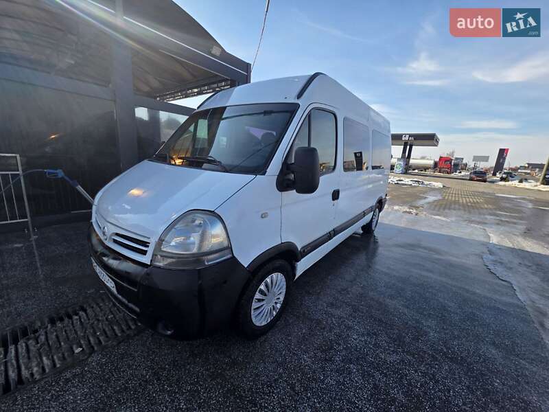 Мінівен Renault Master 2006 в Кіцмані