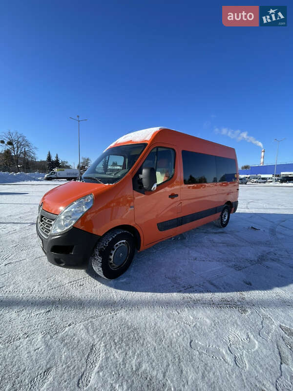 Мінівен Renault Master 2016 в Житомирі