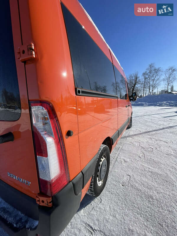 Мінівен Renault Master 2016 в Житомирі