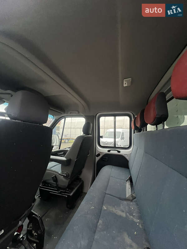 Вантажний фургон Renault Master 2015 в Луцьку