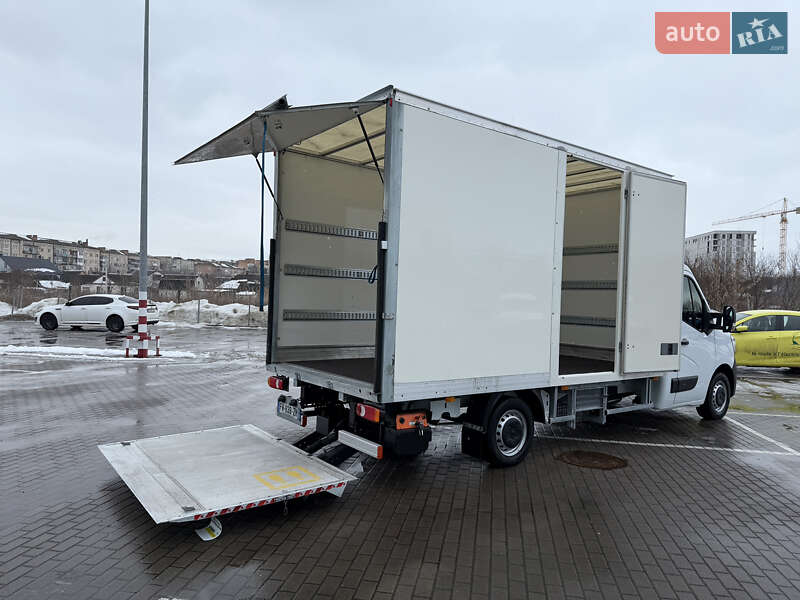 Вантажний фургон Renault Master 2021 в Дубні