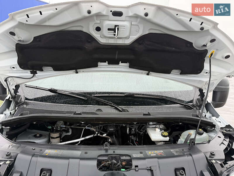 Вантажний фургон Renault Master 2021 в Дубні