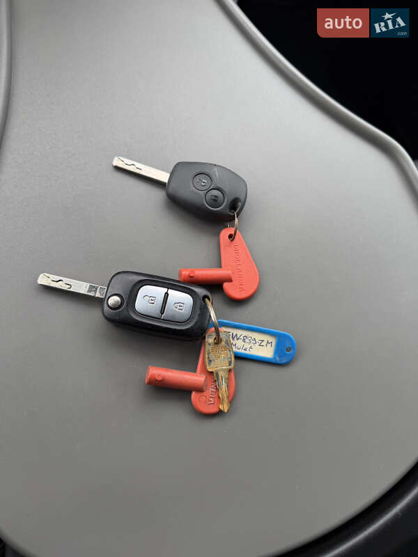 Вантажний фургон Renault Master 2021 в Дубні