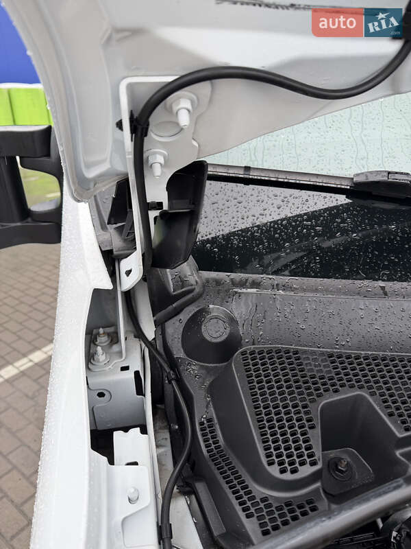 Вантажний фургон Renault Master 2021 в Дубні