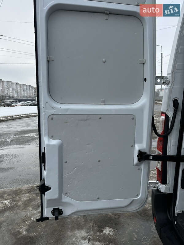 Грузовой фургон Renault Master 2018 в Киеве