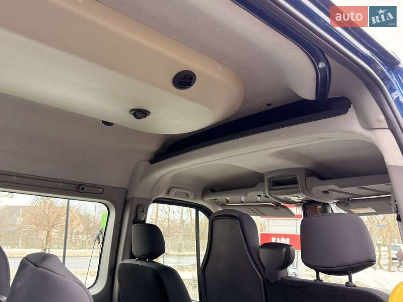 Микроавтобус Renault Master 2015 в Киеве фото 11 Микроавтобус Renault Master 2015 в Киеве