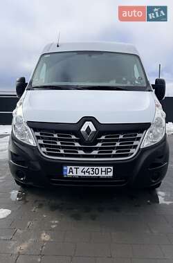 Грузовой фургон Renault Master 2015 в Перегинском