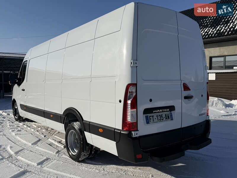Вантажний фургон Renault Master 2020 в Дубні