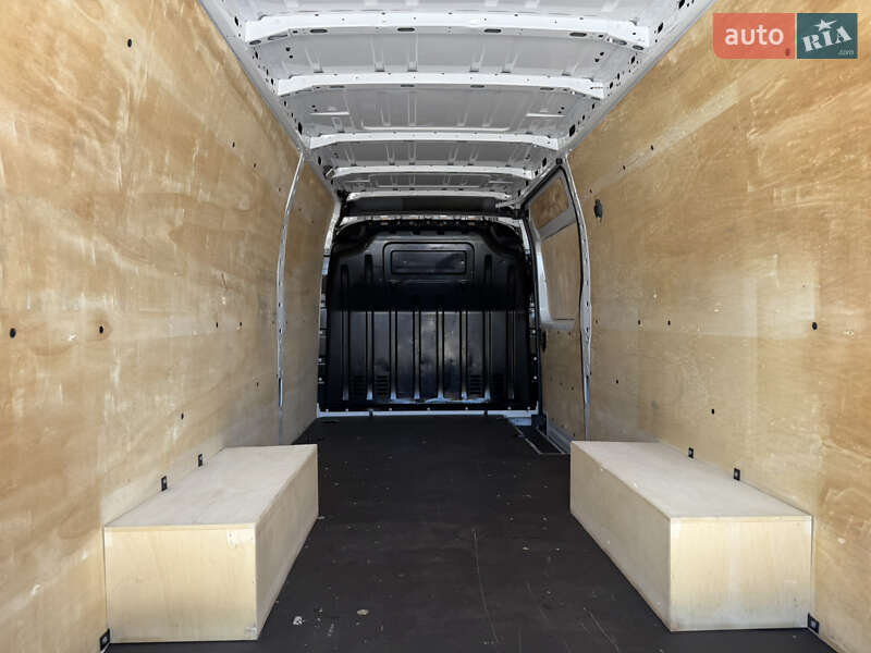 Вантажний фургон Renault Master 2020 в Дубні