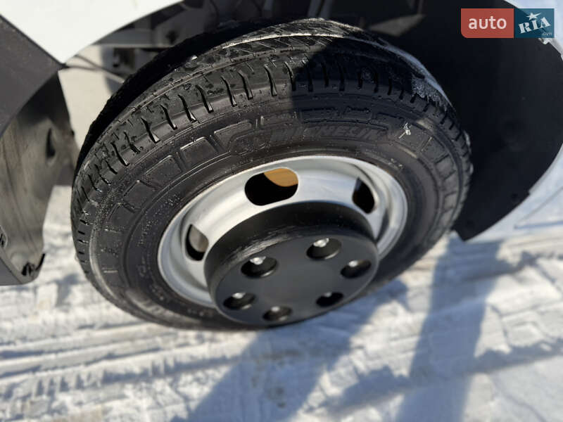 Вантажний фургон Renault Master 2020 в Дубні