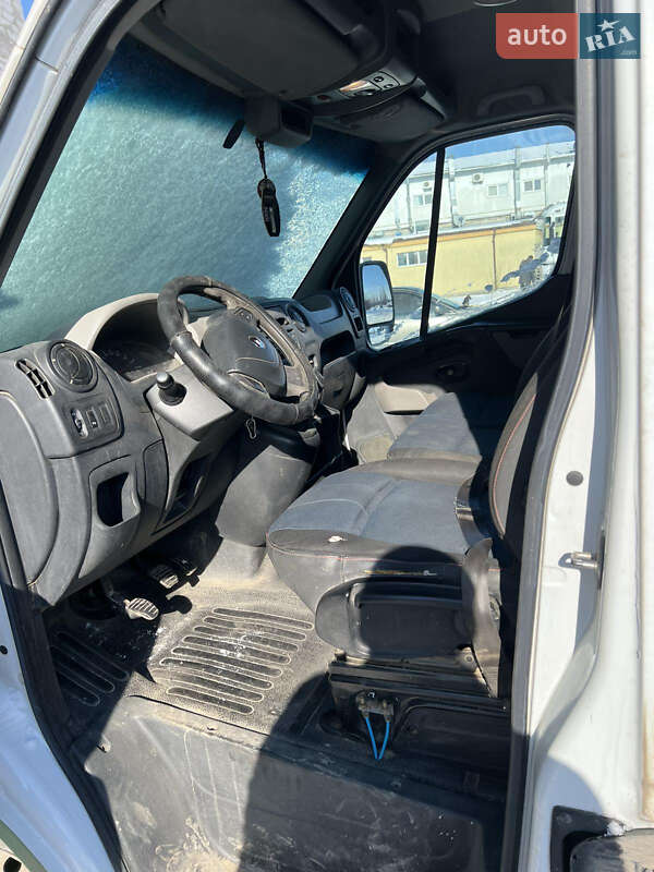 Вантажний фургон Renault Master 2012 в Рівному фото 7 Вантажний фургон Renault Master 2012 в Рівному