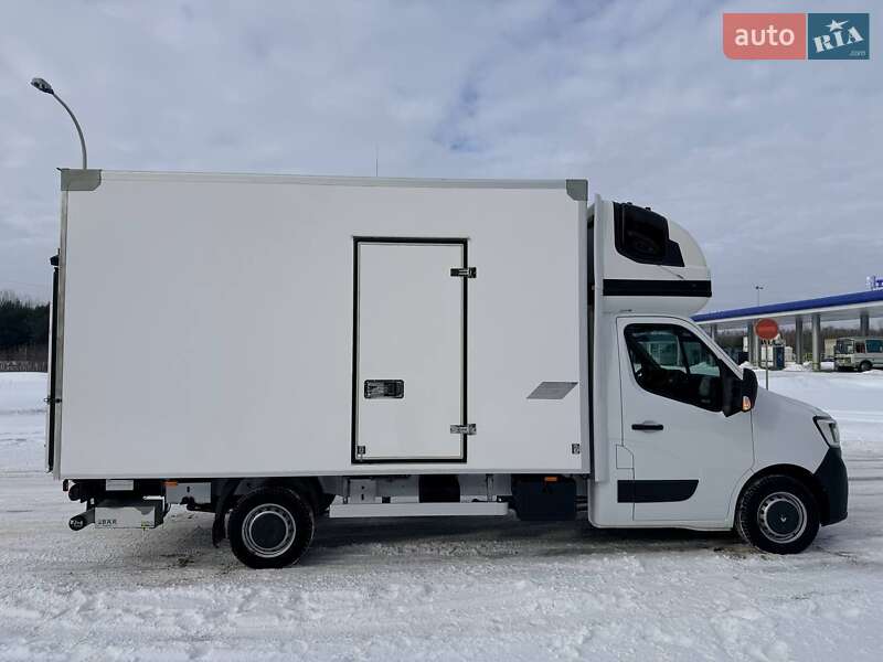 Грузовой фургон Renault Master 2022 в Киеве