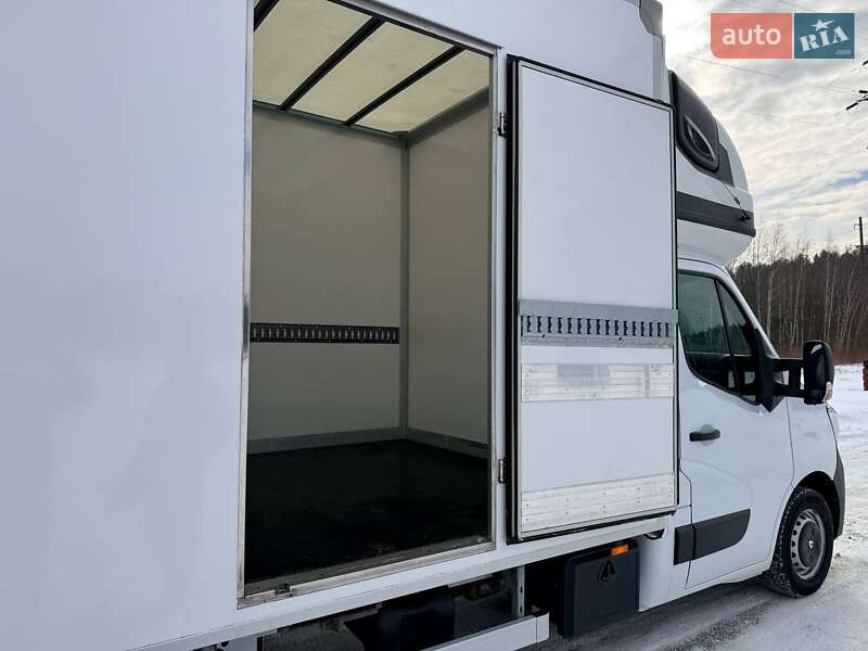 Грузовой фургон Renault Master 2022 в Киеве