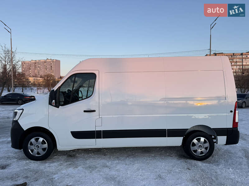 Грузовой фургон Renault Master 2022 в Киеве