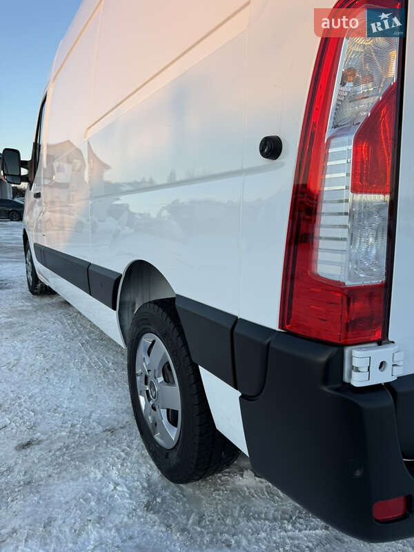Грузовой фургон Renault Master 2022 в Киеве