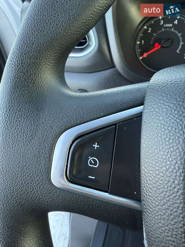 Грузовой фургон Renault Master 2022 в Киеве