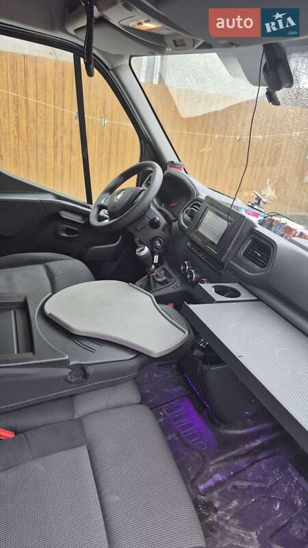 Тентований Renault Master 2021 в Рівному