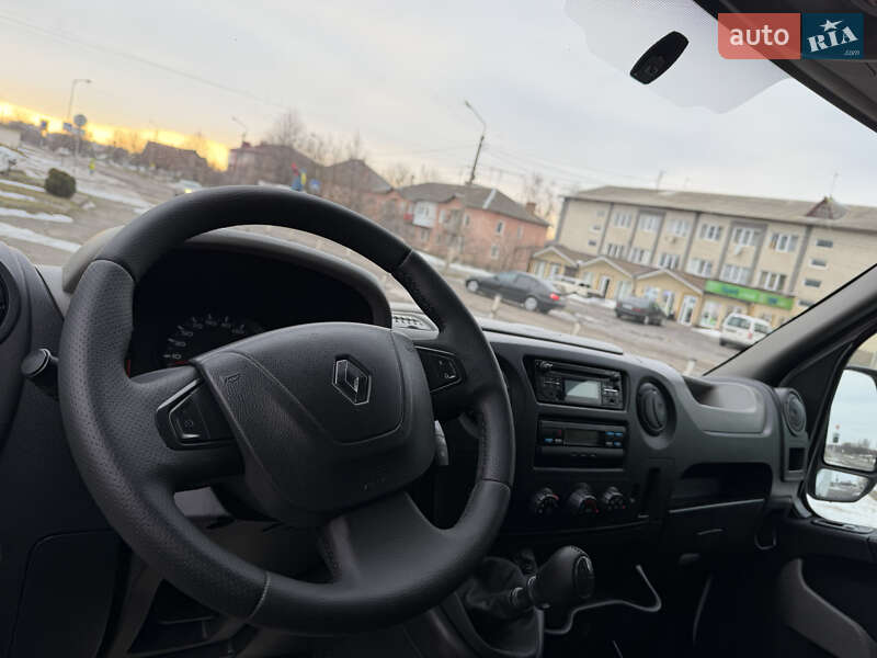 Тентованый Renault Master 2018 в Дубно