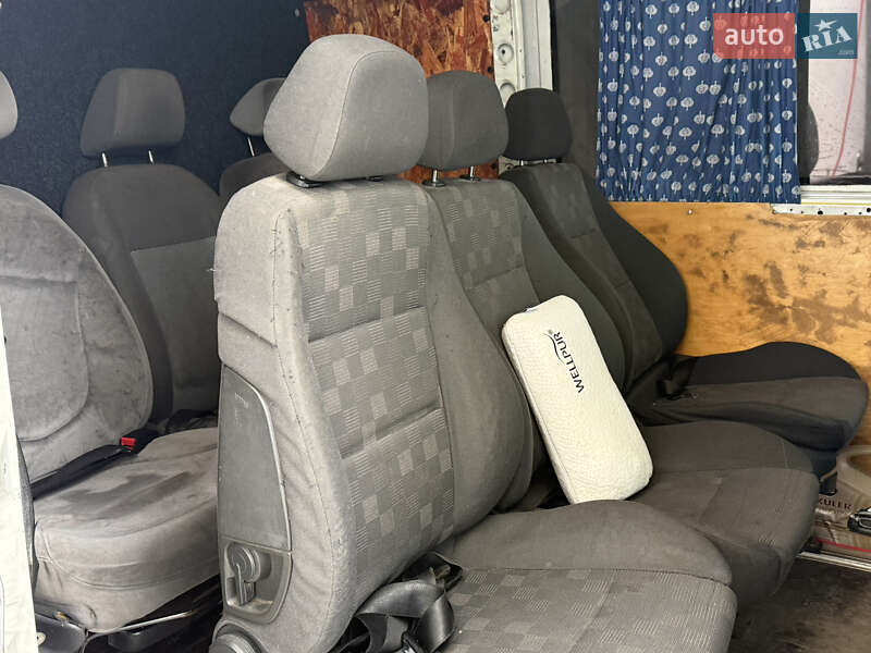 Вантажопасажирський фургон Renault Master 2006 в Володимирі фото 5 Вантажопасажирський фургон Renault Master 2006 в Володимирі