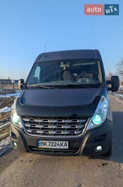 Грузовой фургон Renault Master 2012 в Сарнах
