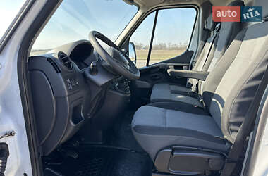 Грузовой фургон Renault Master 2016 в Радехове