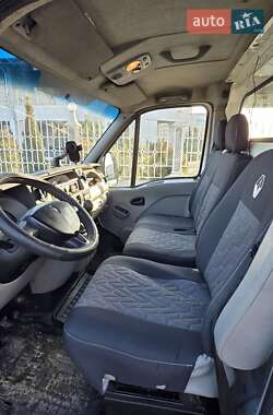 Грузовой фургон Renault Master 2004 в Ивано-Франковске