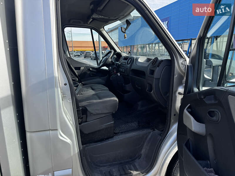 Тентованый Renault Master 2014 в Киеве