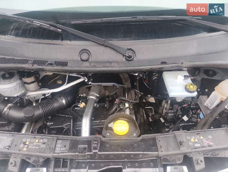 Вантажний фургон Renault Master 2018 в Дубні