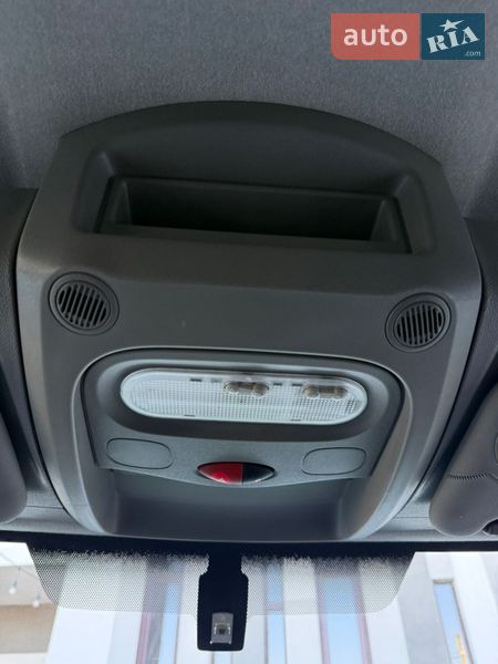 Вантажний фургон Renault Master 2019 в Стрию