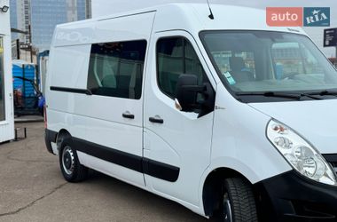 Грузопассажирский фургон Renault Master 2017 в Киеве