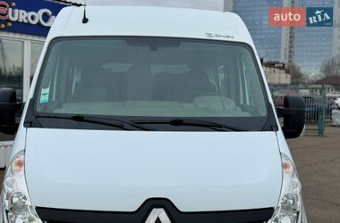Грузопассажирский фургон Renault Master 2017 в Киеве