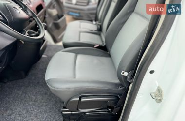 Грузопассажирский фургон Renault Master 2017 в Киеве