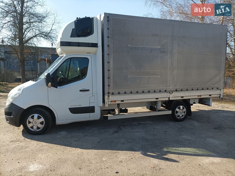 Тентований Renault Master 2017 в Новояворівську