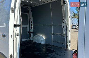 Грузовой фургон Renault Master 2018 в Львове