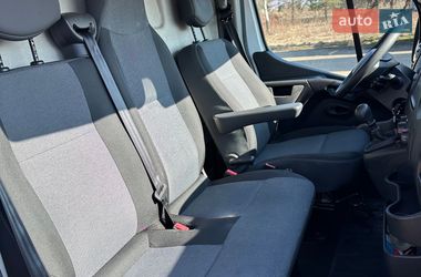 Грузовой фургон Renault Master 2018 в Львове